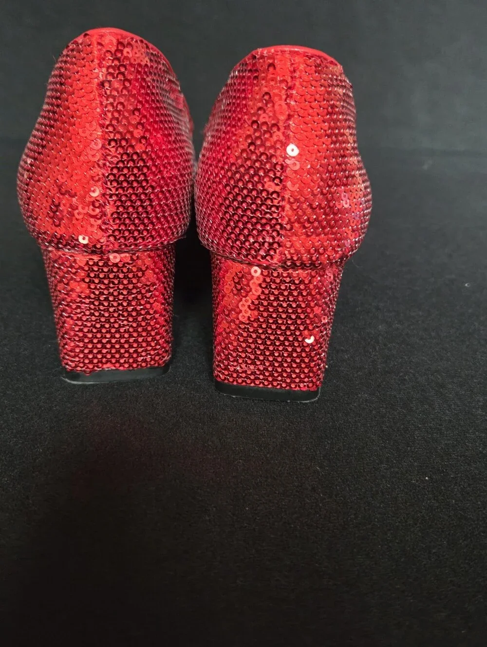 Ruby Slippers Size 7 Red Block Heel - Picture 2 of 7